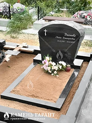 Фото памятника на могилу Памятник по индивидуальному проекту