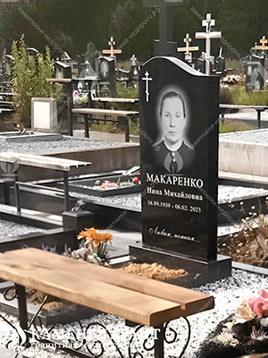 Фото памятника на могилу Волна