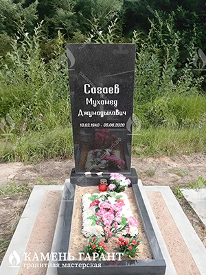 Фото памятника на могилу Стандарт